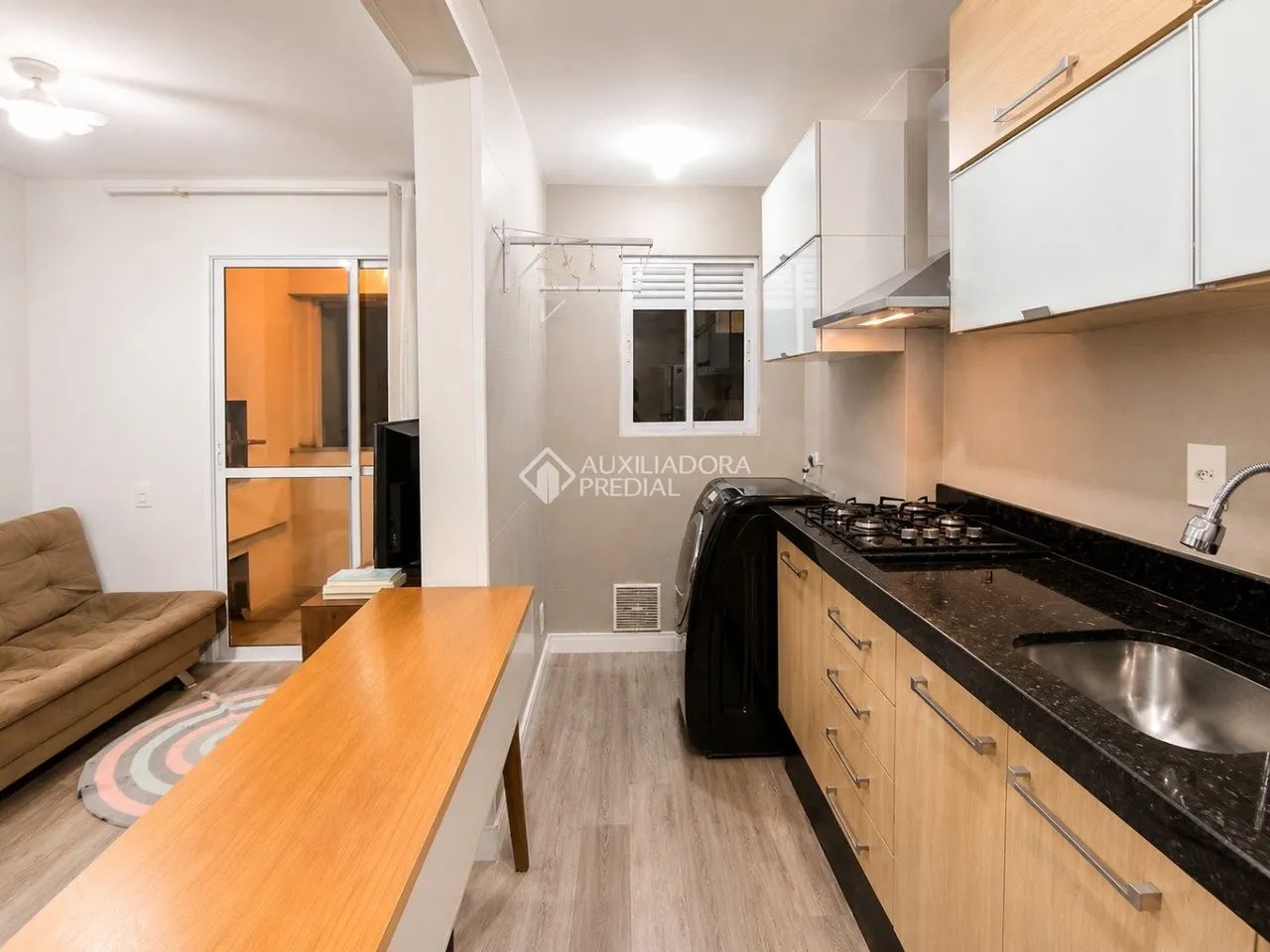 Apartamento 2 dormitórios mobiliado para locação na Palhoça. - Foto 2