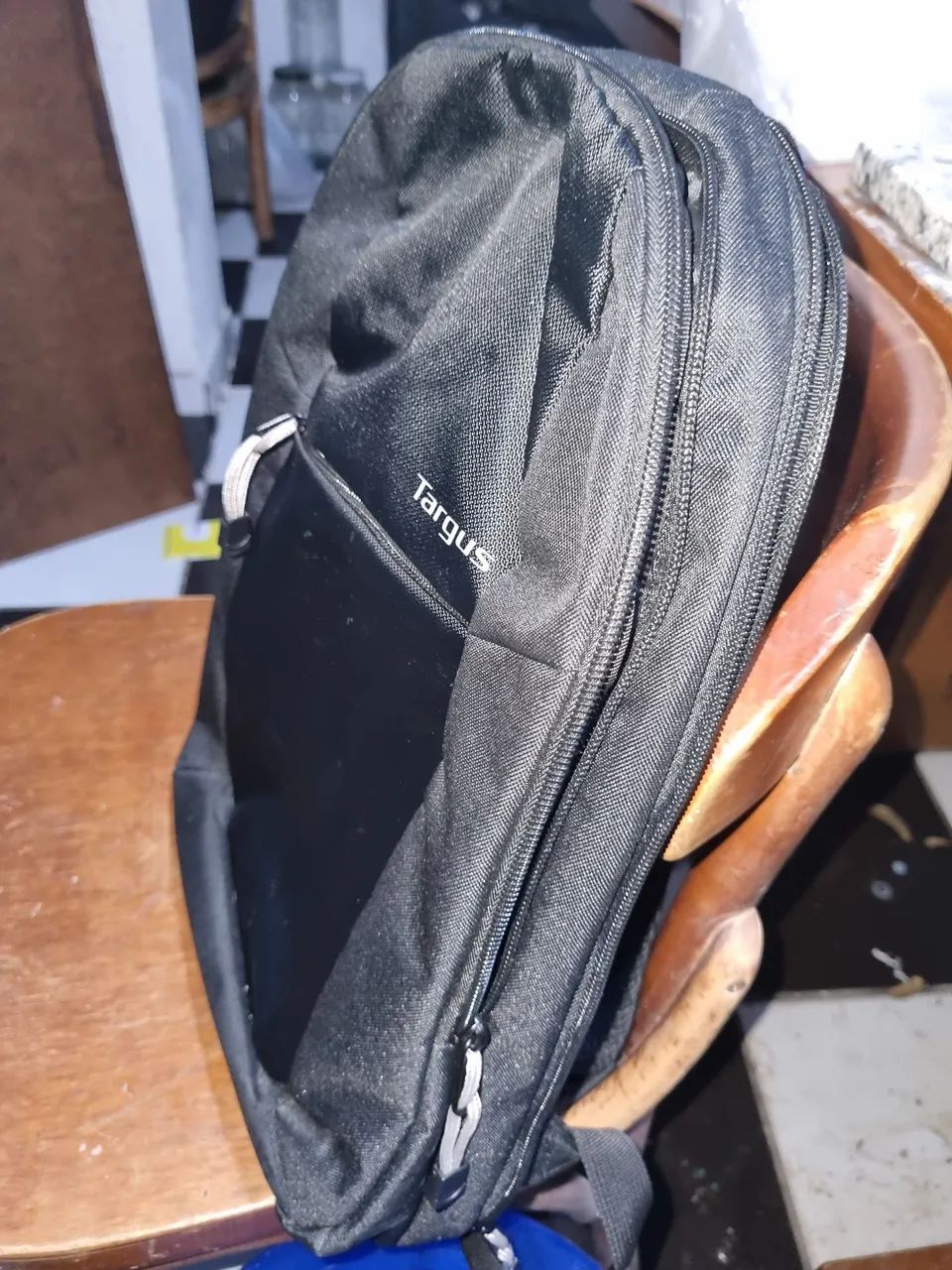 Vendo mochila Targus notebook preta - Foto 2