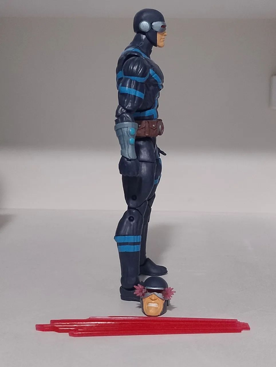 Marvel Legends Ciclope (Powers of X) - Foto 2