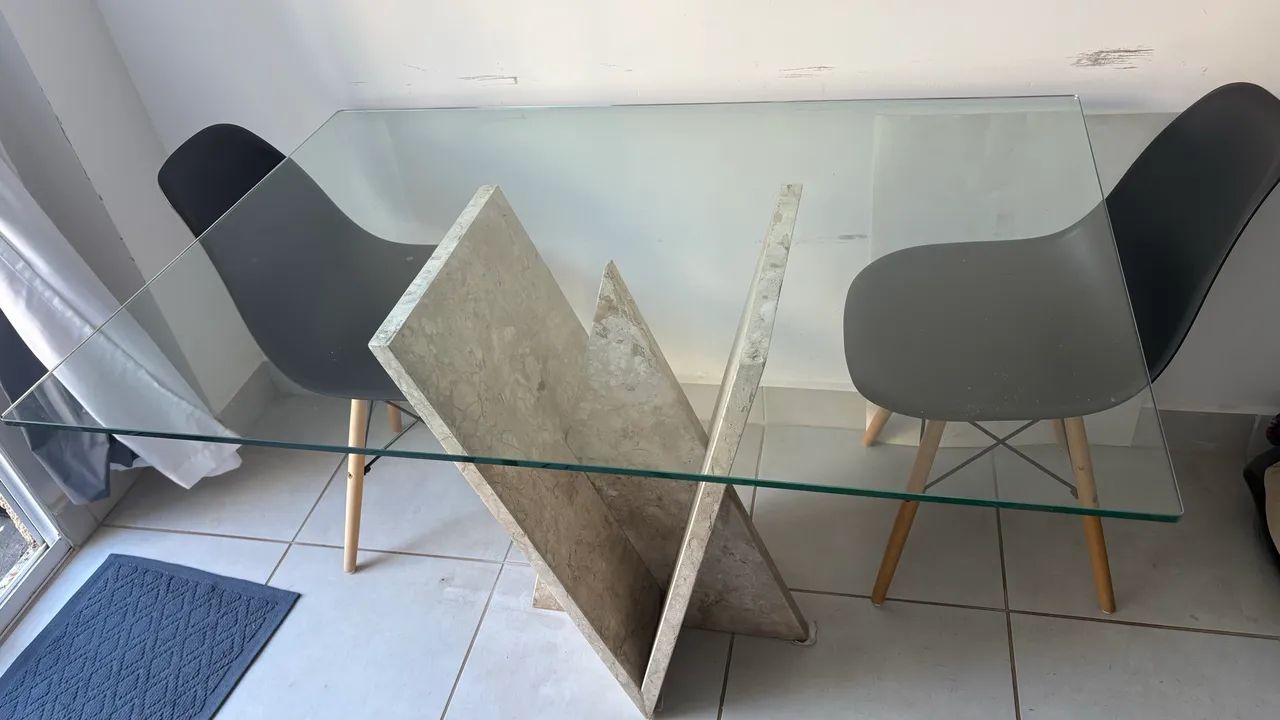 Mesa Tampo de Vidro e Pé de Marmore - Foto 2