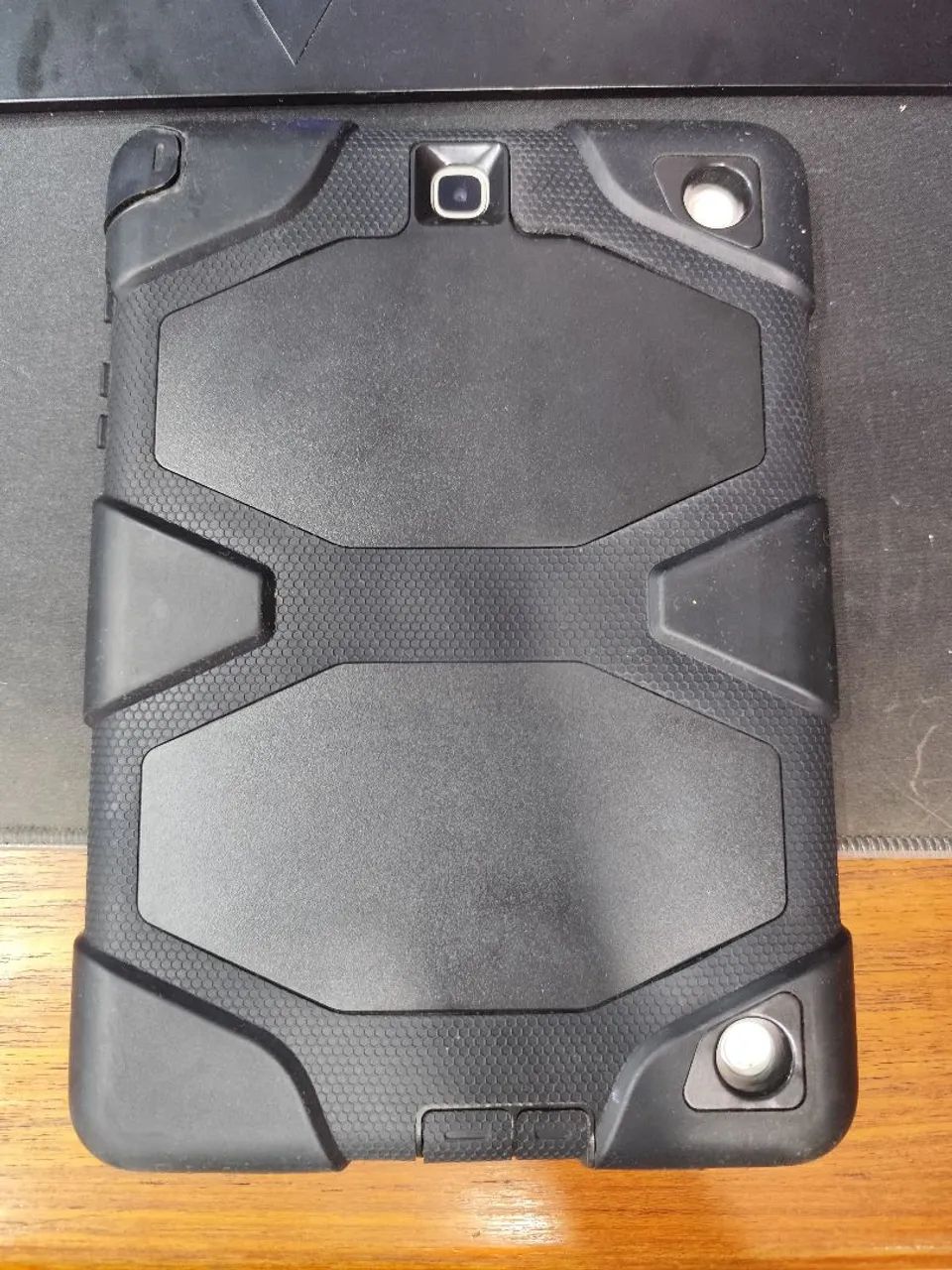 Tablet Samsung Galaxy Tab A 9.7" c/ S Pen e Capa Anti-Impacto - Foto 5