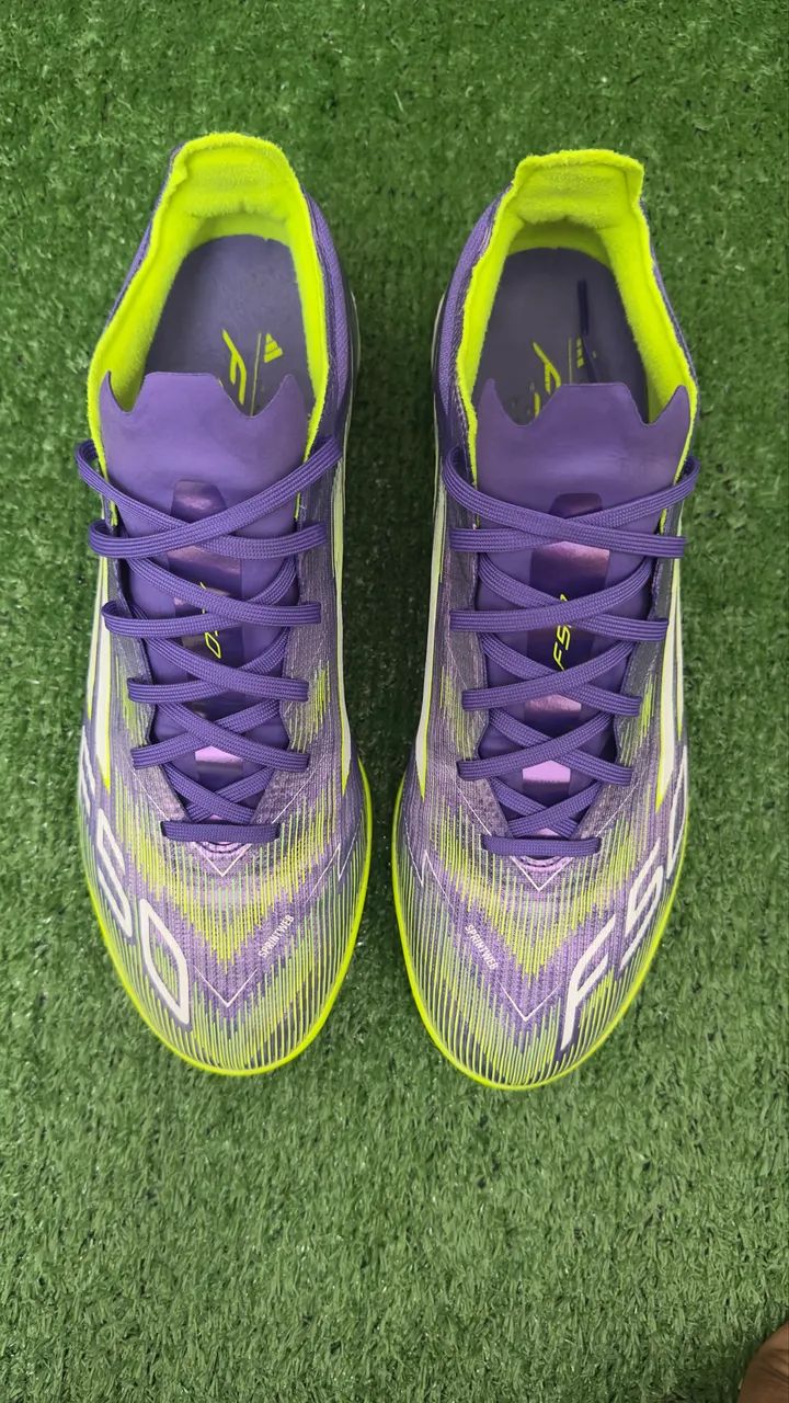 Chuteira Adidas F50 Pro TF - Foto 2