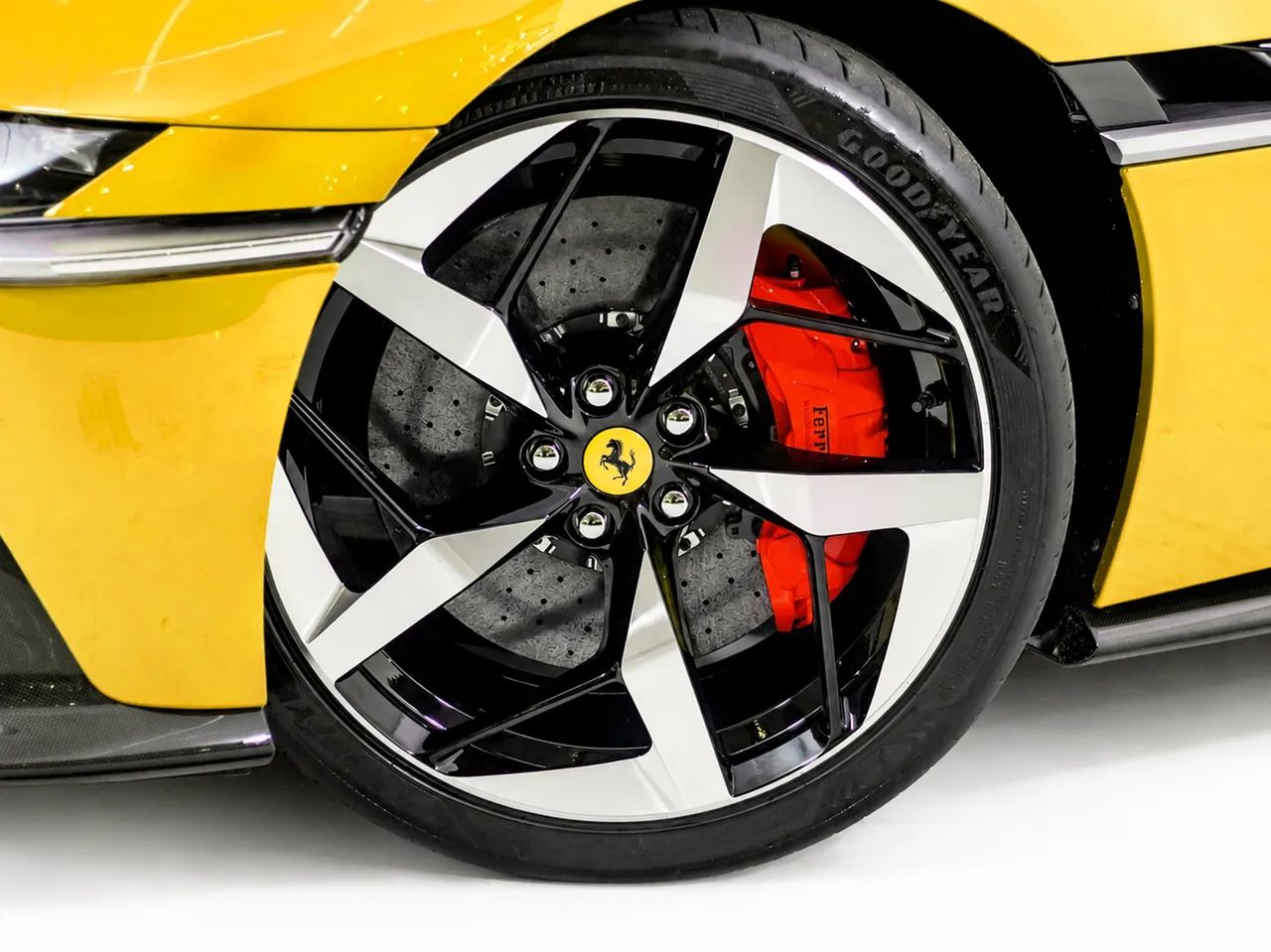 Ferrari 12Cilindri Spider 6.5 V12 830cv, foto 10 de 15