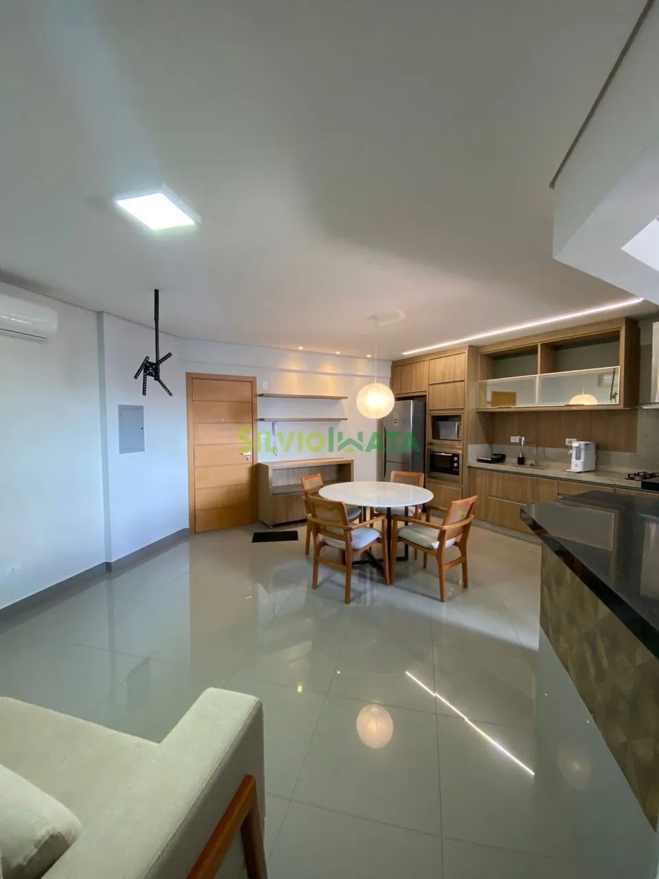 EXCELENTE APARTAMENTO NO EDIFÍCIO SÃO GABRIEL, SEMI MOBILIADO COM 02 QUARTOS, PARA MORAR N - Foto 3