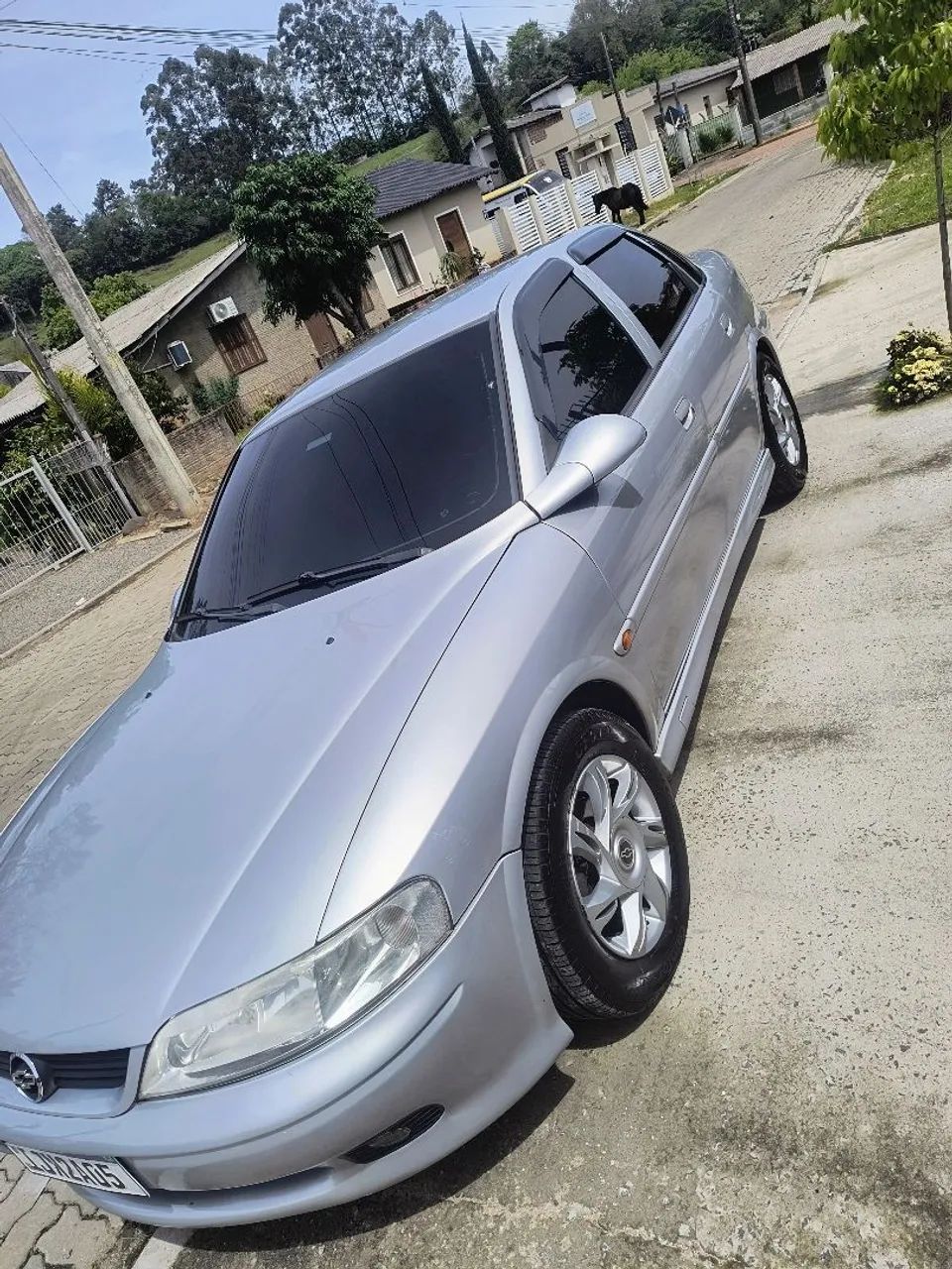 Chevrolet Vectra GL 2.2 / 2.0 MPFI 2000
