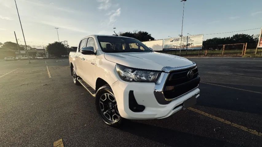 Toyota Hilux 2022