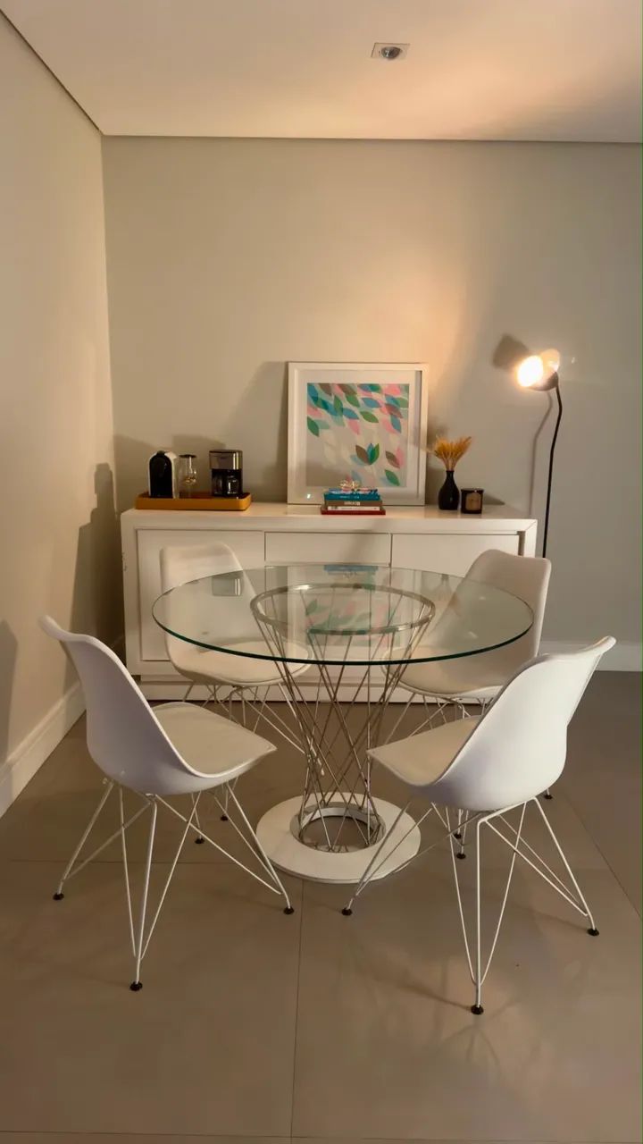 Mesa de Jantar + 4 cadeiras Eames (Tok&Stok) - Foto 2