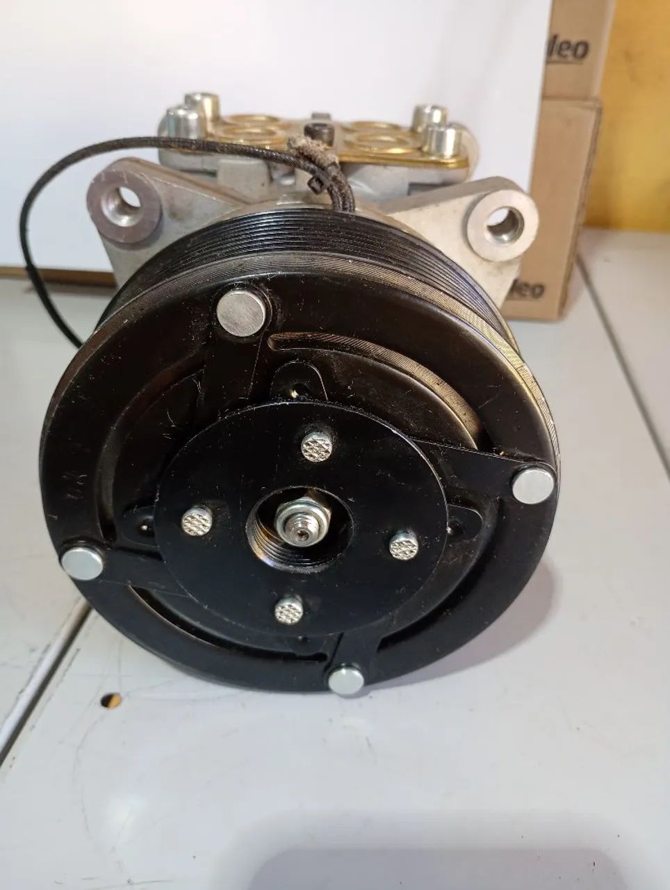 Compressor de Ar Condicionado 24V - Novo<br>Marca: Royce Connect - Foto 2