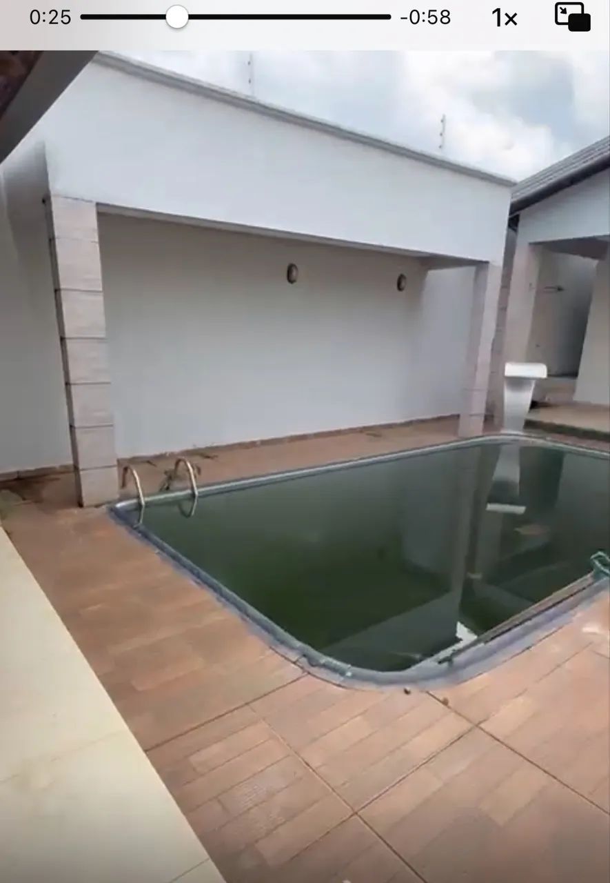 Alugo ou vendo casa com piscina - Foto 2