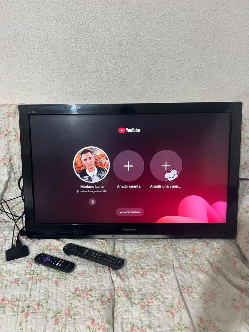 ? LOTE COM 2 TVs PANASONIC 32" + 1 ROKU EXPRESS 1080p FULL HD - Foto 3