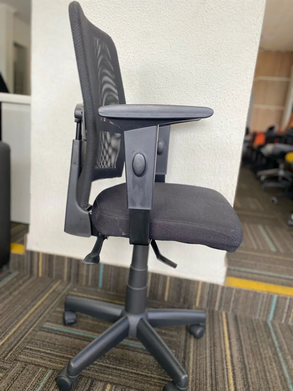 Cadeira ergonômica Cavaletti  - Foto 2