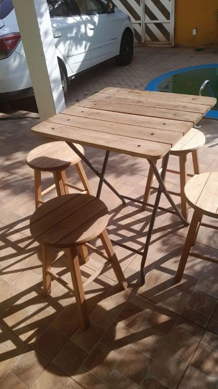 Mesa em madeira maciça - Foto 3