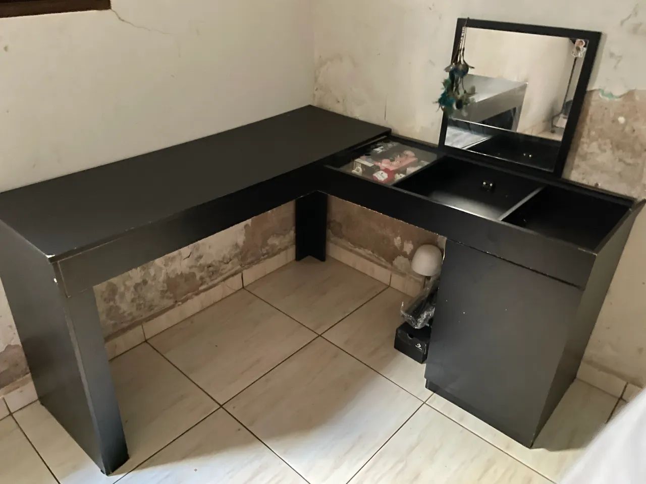 Escrivaninha penteadeira com espelho