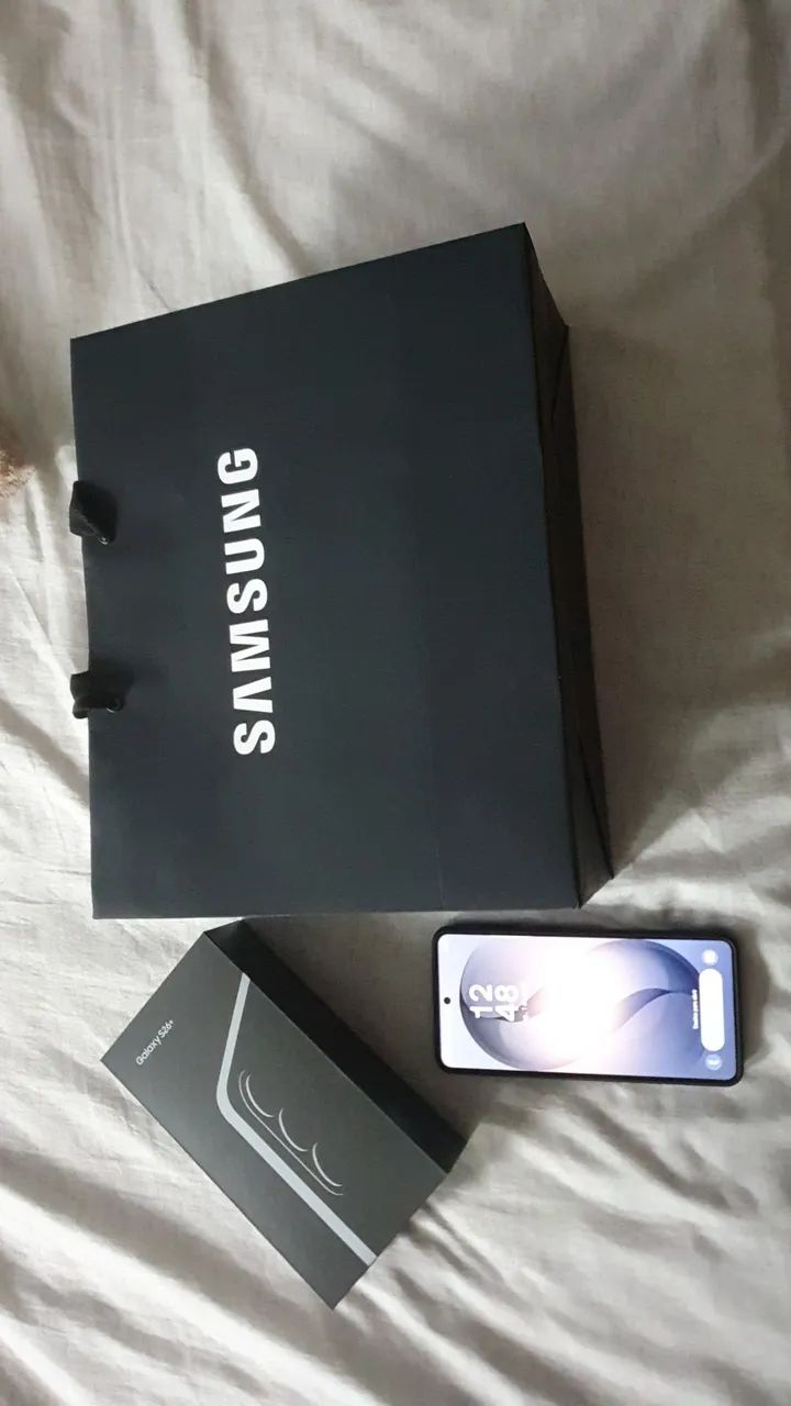 Sansung S26 plus , novo 