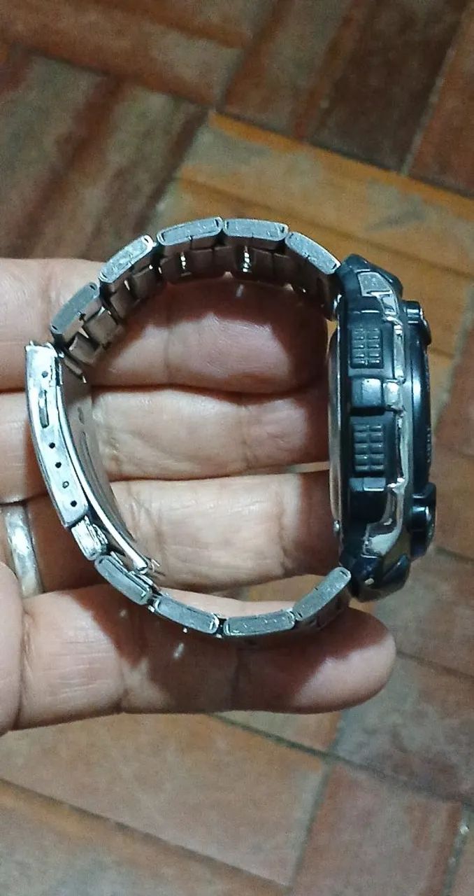 Relogio casio modelo AE2000W pulseira similar funcionando 100%  - Foto 5