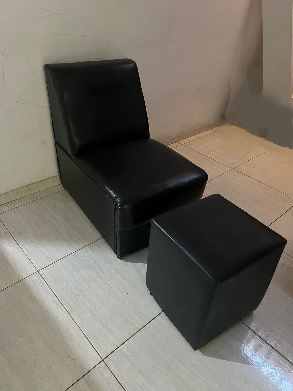 Poltrona + Puff - Foto 2