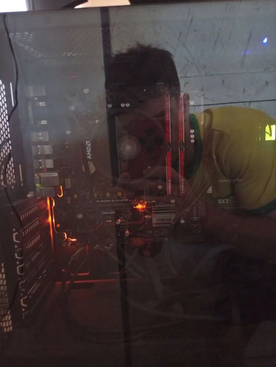 Computador gamer Ryzen 5 5600g,só a CPU com os periféricos. 