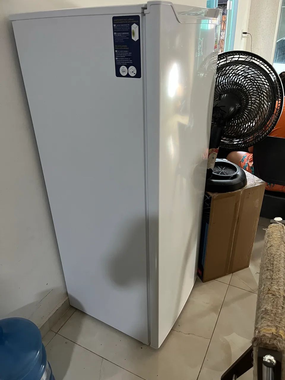 Geladeira Eletrolux 213L Nova - Foto 3