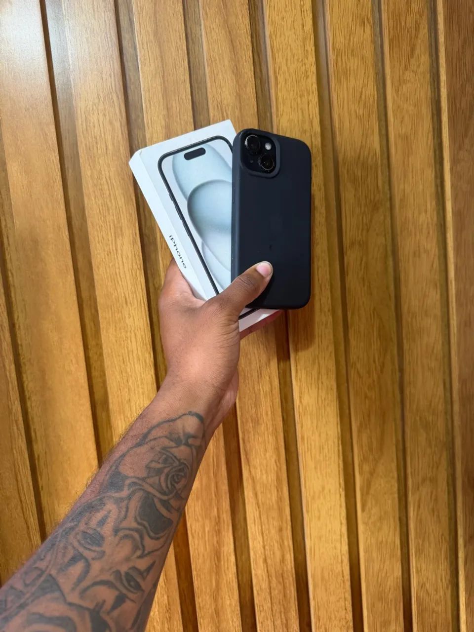 IPHONE 15 