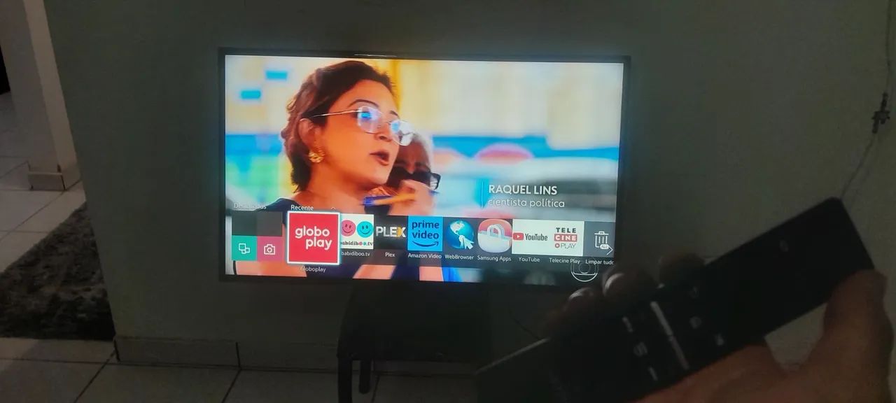 Tv Samsung smart 50 polegadas pega todos aplicativos linda de imagem zera - Foto 5