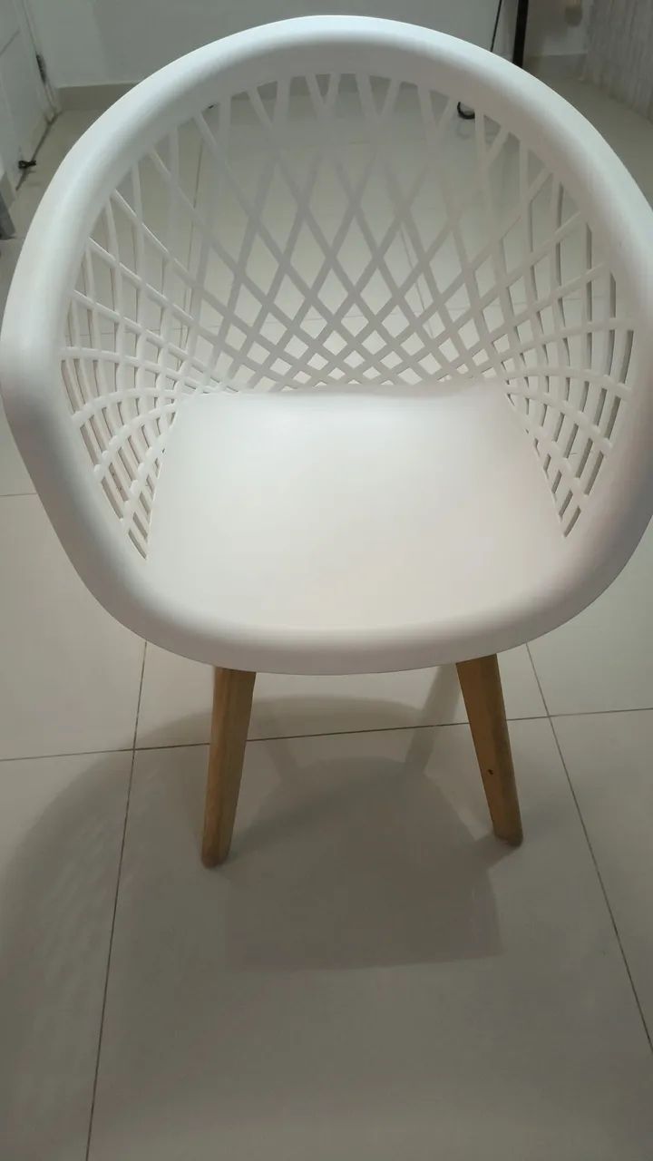 Cadeira e mesa 
