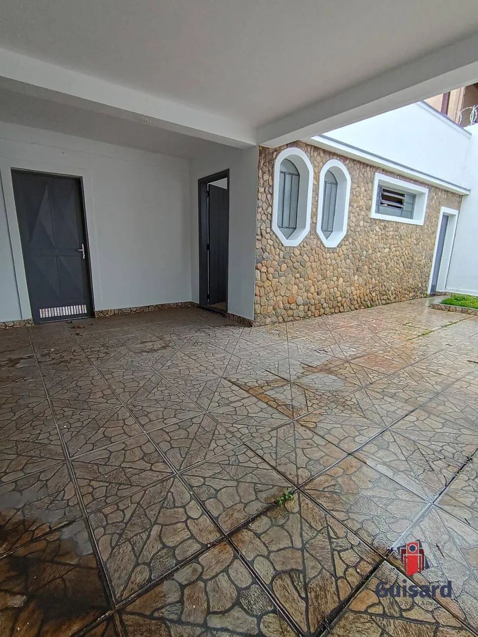 Casa 3 quartos mais edícula sobrado com 2 quartos sala e cozinha