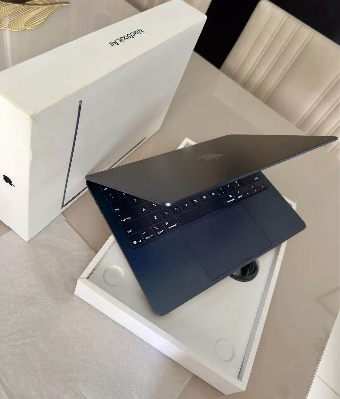 MacBook Air M4 16GB 256GB ミッドナイト 充電 MacBook Air M4 16GB | 256GB Midnight - Notebooks - Fátima