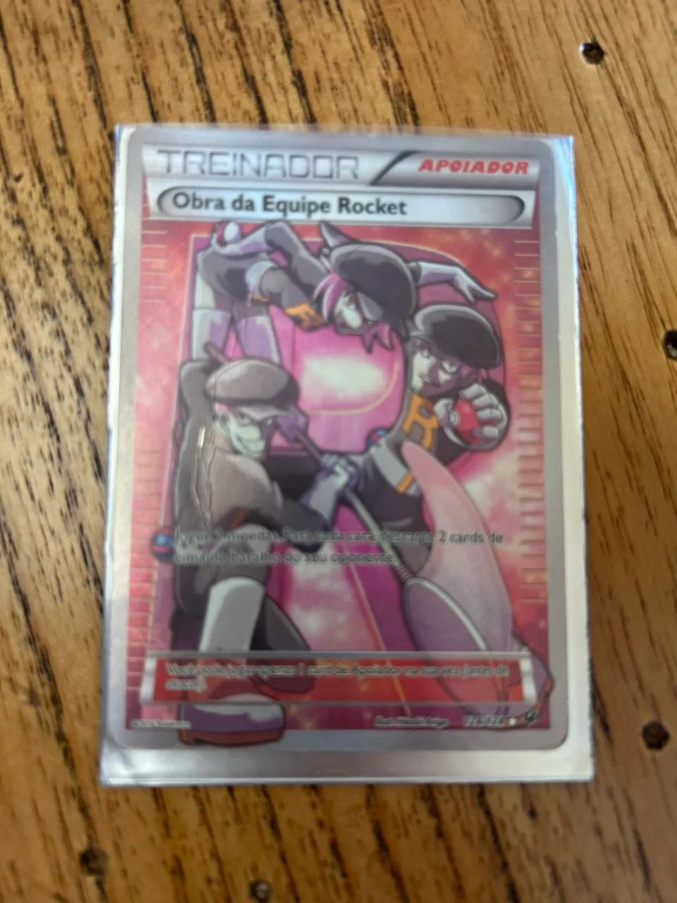 Carta Pokémon Obra da Equipe Rocket