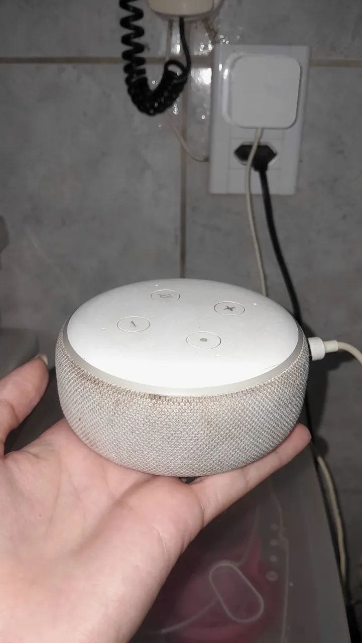 Alexa 3° Geração Echodot - Branca
