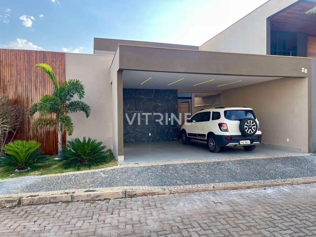Alto Padrão Ponte Alta Norte, Casa com 4 Quartos.
