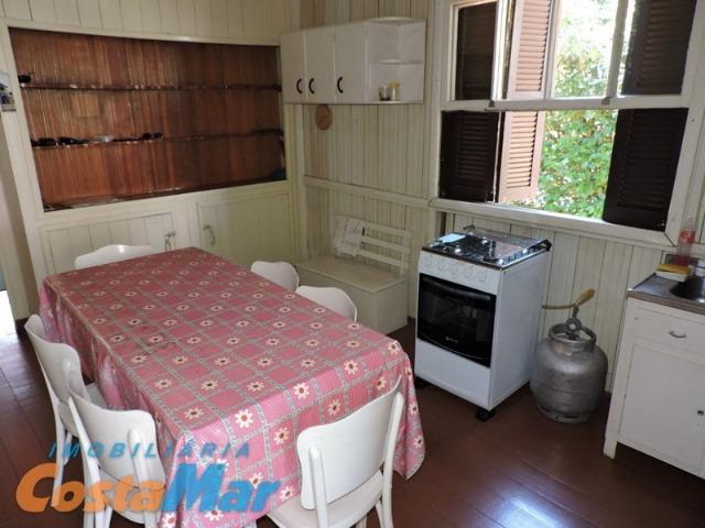 Lindo chale 4 dorm suite entre centro e mar - Foto 15