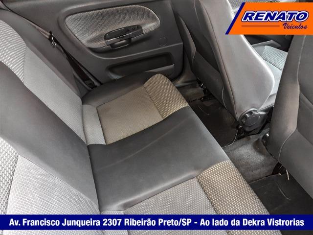 VW Gol 1.0 MI G5 - 2011 Completo - Foto 9