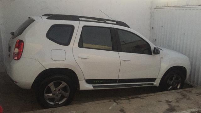 Renault Duster tech road 2015
