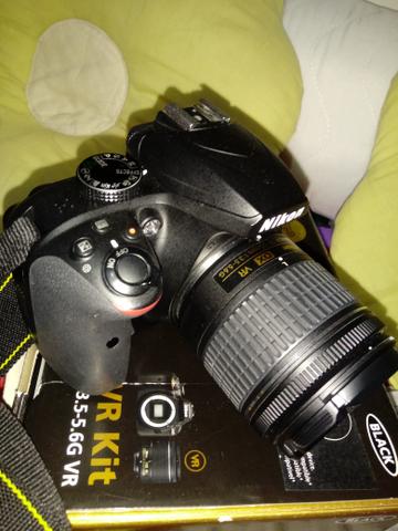 Camera Nikon D3400