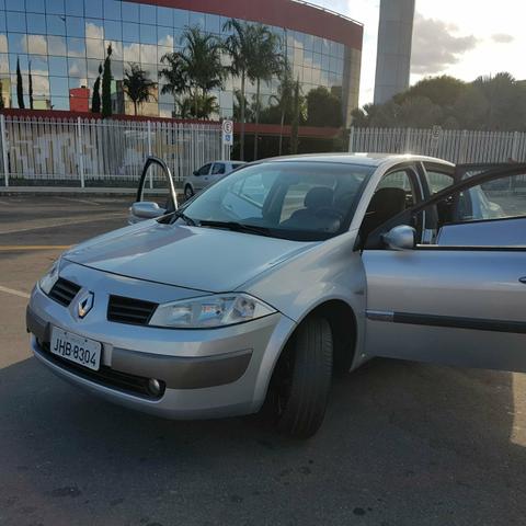 Megane 2.0 automático