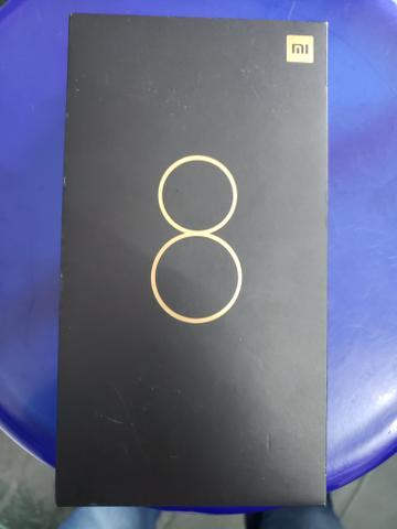 Vendo mi8 pro transparente