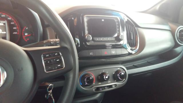 Fiat Uno Sporting 1.4 Flex 8v 5p 2016 - Foto 2