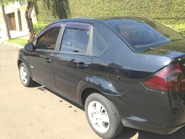 Fiesta Sedan Class 1.6 Flex. Completo + Couro + Teto. 2.500 Abaixo da Tabela Fipe - Foto 6