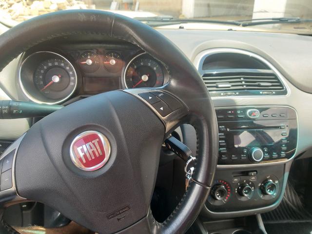 Punto Itália 2016 1.4 (Attractive) CARRO EXTRA - Foto 12