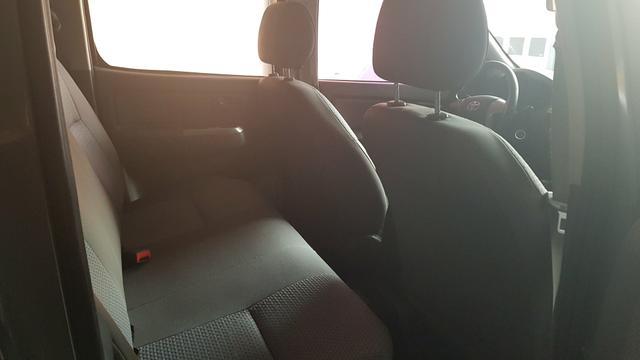 Hilux 2.7 SR CD 4X2 Flex automática 14/15 - Foto 5