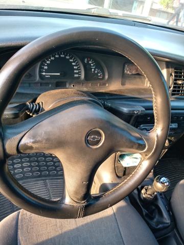 Vectra 2.2 8Vavulas Ano 98 - Foto 3