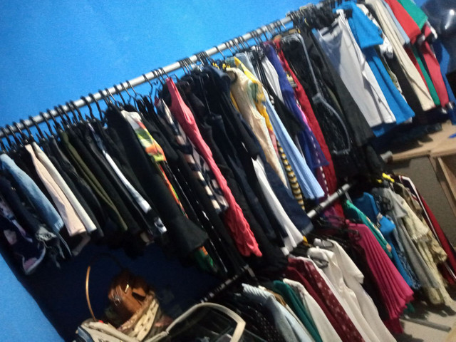 Vendo loja de roupa - Foto 2