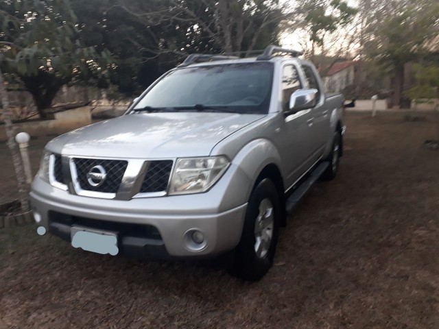 FRONTIER LE 4X4 2011 MUITO NOVA