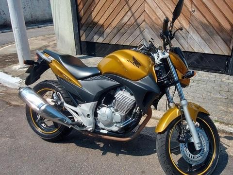 HONDA CB 300R !!OPORTUNIDADE DE PARCELAMENTO!!