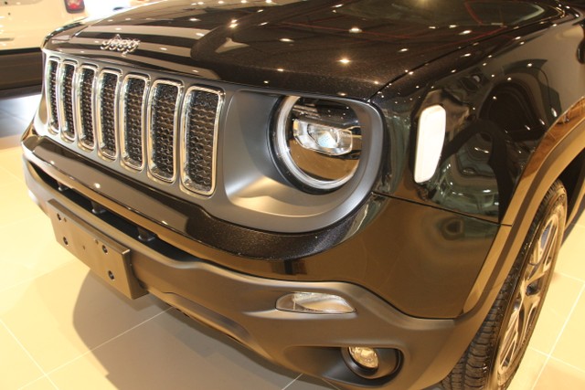 JEEP RENEGADE LONGITUDE 1.8 4X2  AUT   FLEX 