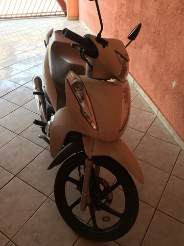 VENDE-SE BIZ 125