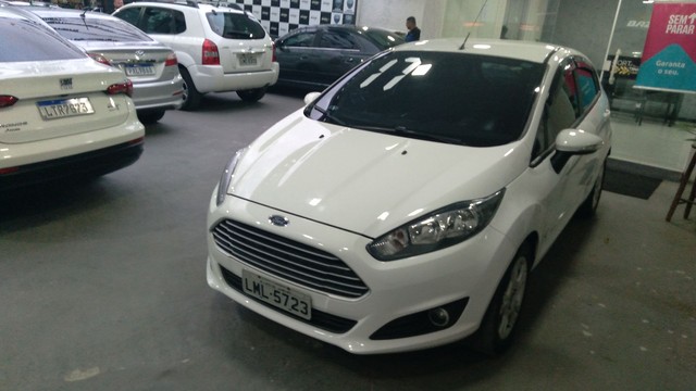 NEW FIESTA HATCH AUTOMÁTICO 2017