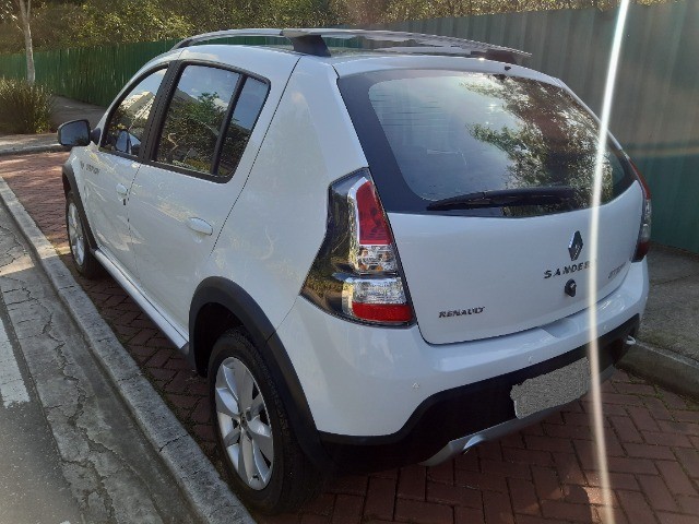 SANDERO STEPWAY 1.6 AUTOMÁTICO 2014 GNV 16M