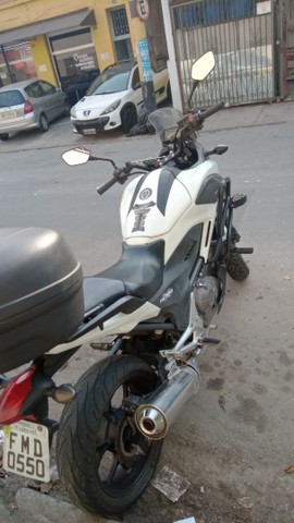 MOTO HONDA NC 700