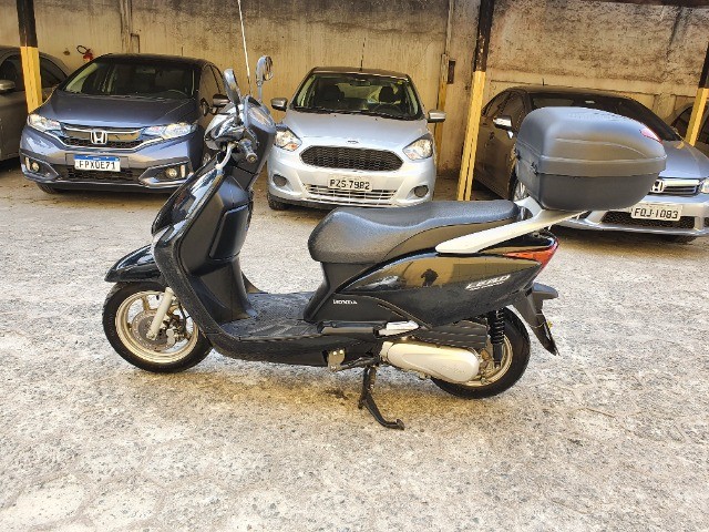HONDA LEAD 110 11/11 PROCEDÊNCIA, TODA REVISADA, MANUAL, NOTA FISCAL E CHAVE RESERVA